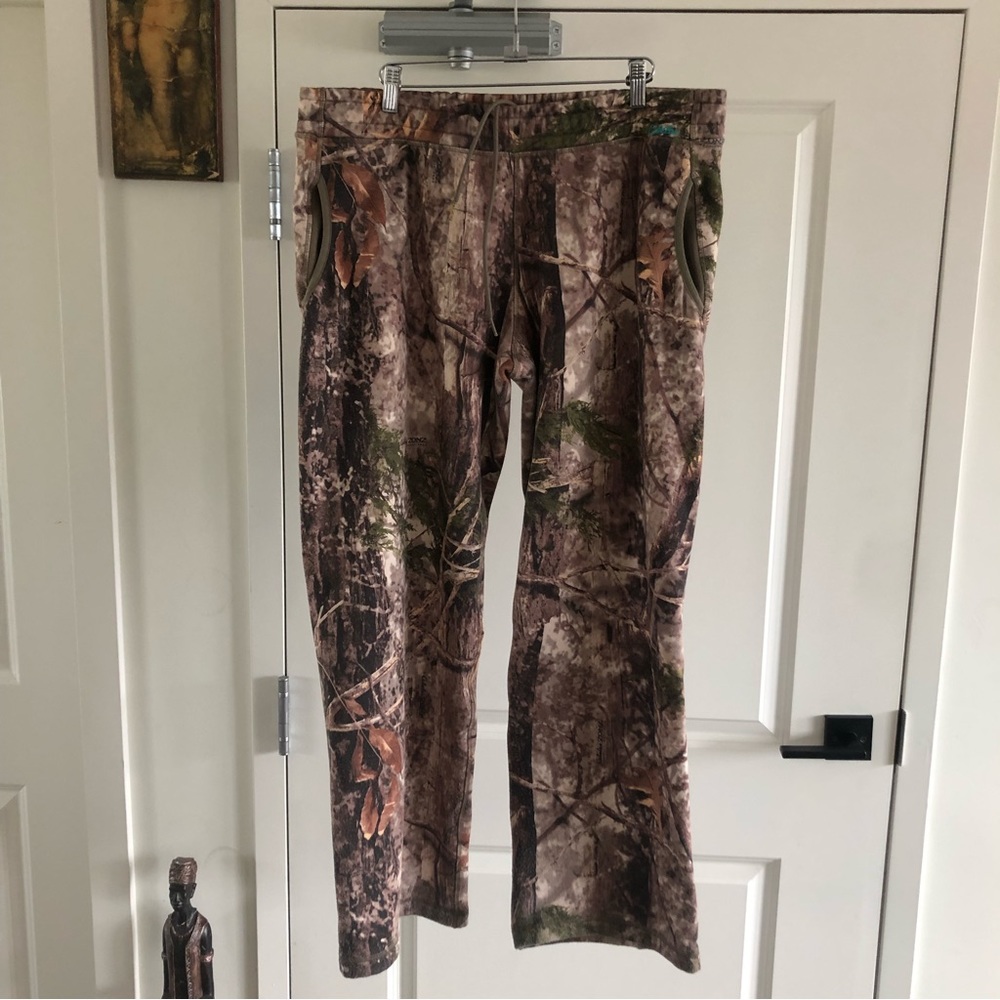 CAbelas real tree sweatpants